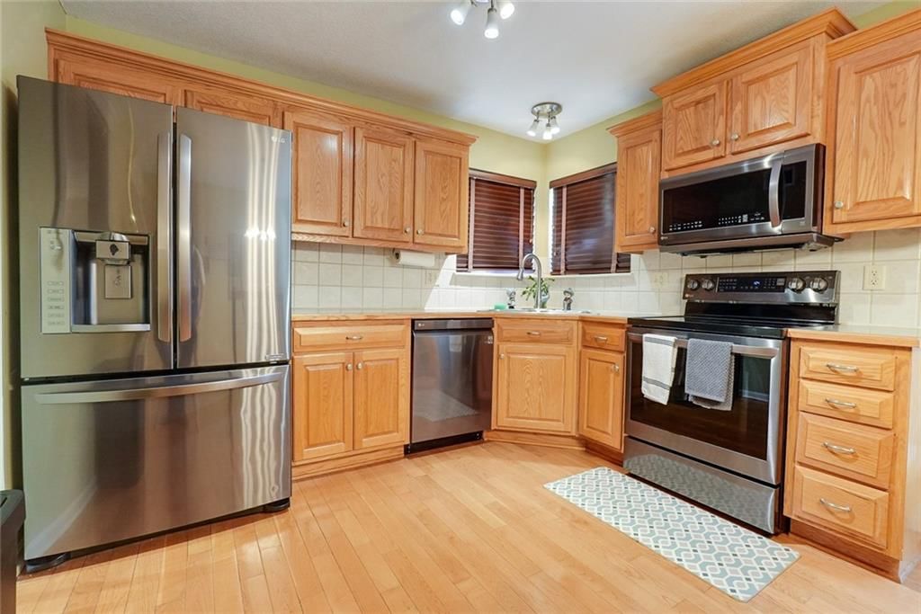 1700 SE Piccadilly Street — photo 9