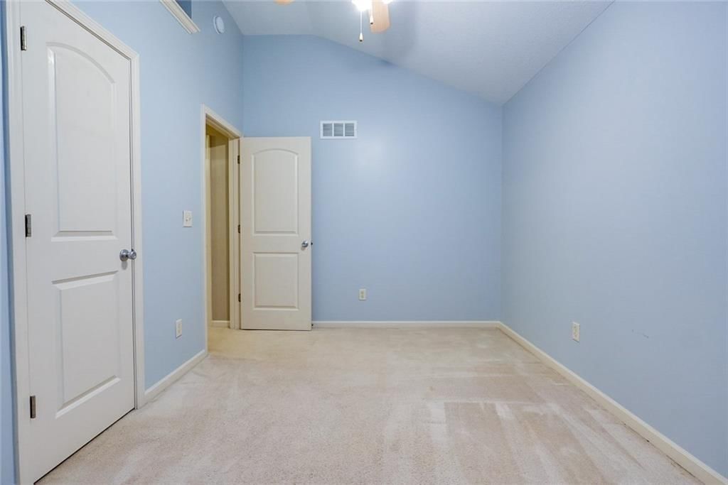 1700 SE Piccadilly Street — photo 22