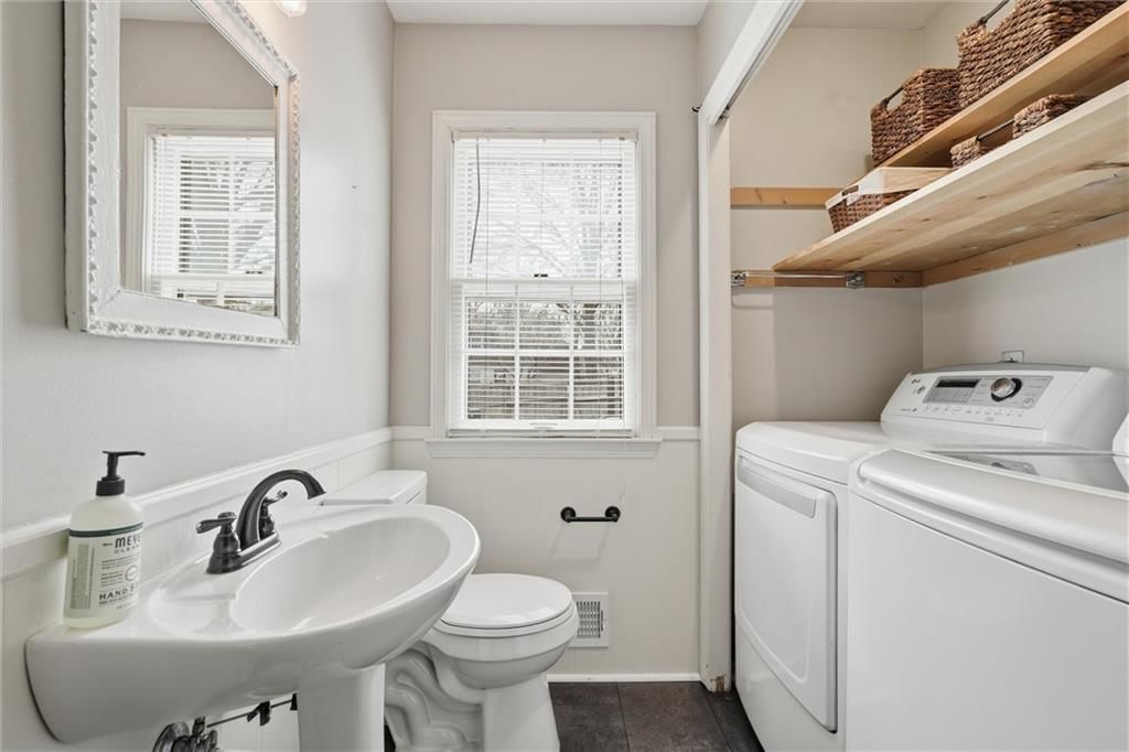 10524 CLEVELAND Avenue — photo 22