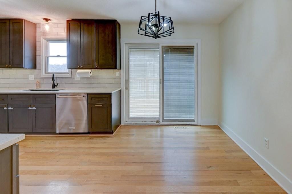 1909 SE Abbey Street — photo 17