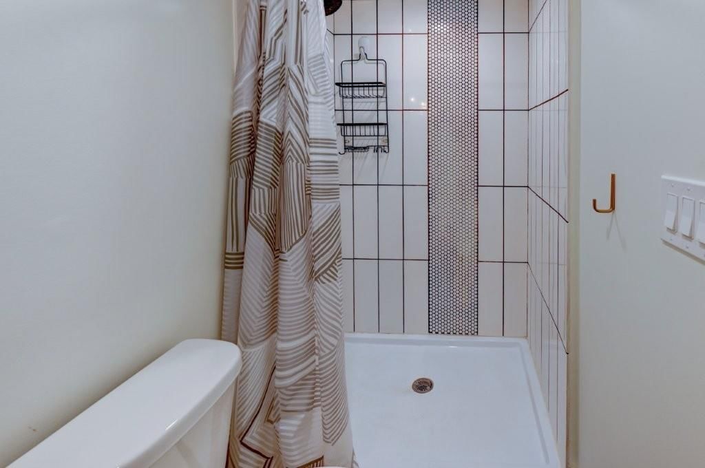 1909 SE Abbey Street — photo 34
