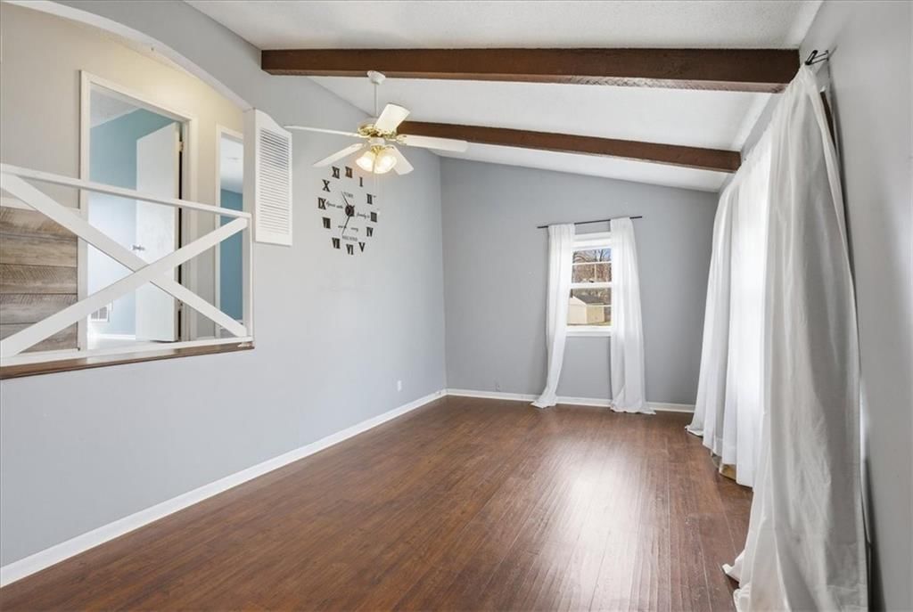 407 SW Glendana Street — photo 3
