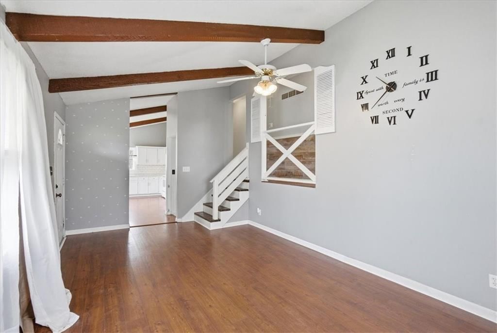 407 SW Glendana Street — photo 6
