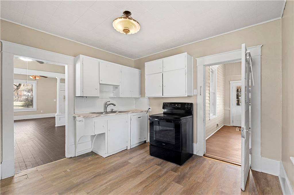 635 N Cedar Street — photo 14