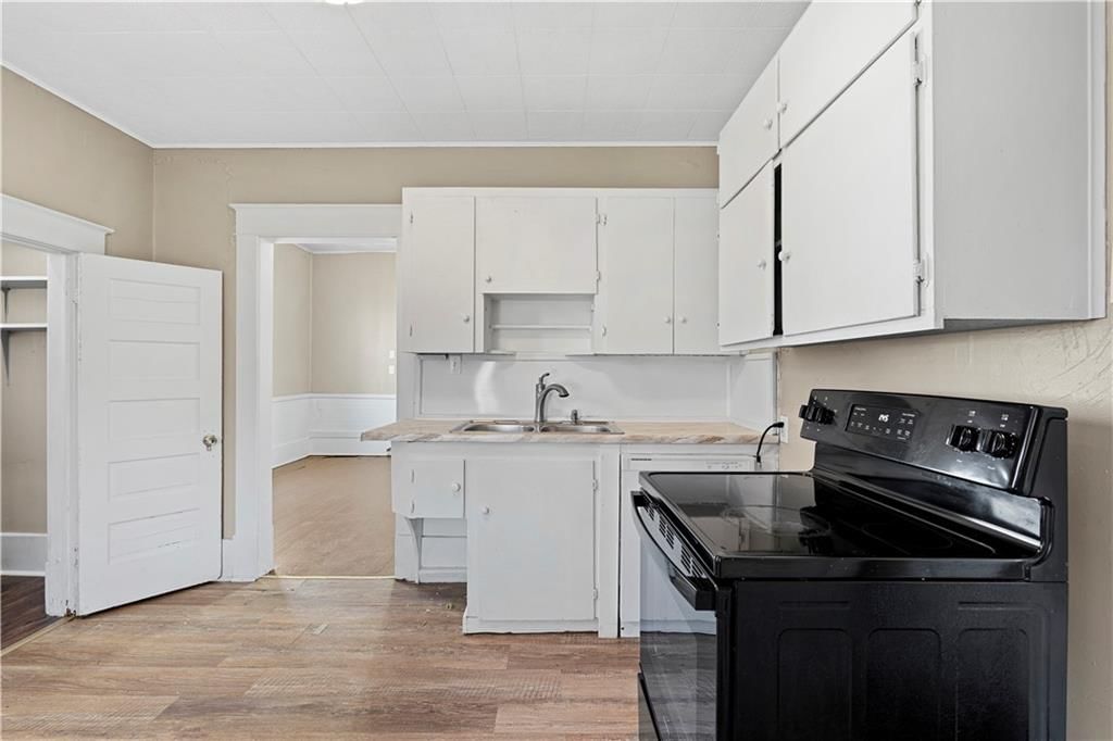 635 N Cedar Street — photo 15