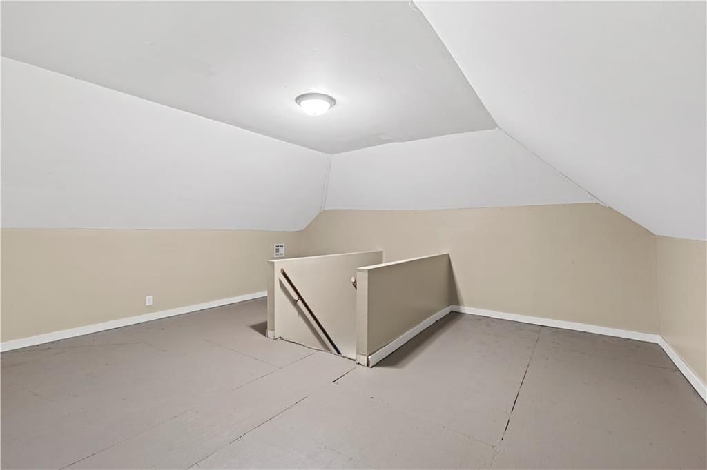 635 N Cedar Street — photo 29