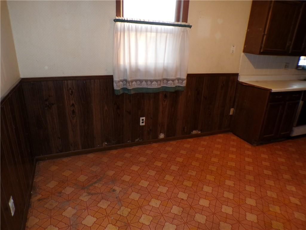 105 S Holiday Lane — photo 11