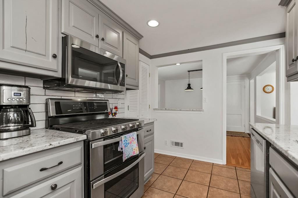 7409 Ash Street — photo 12