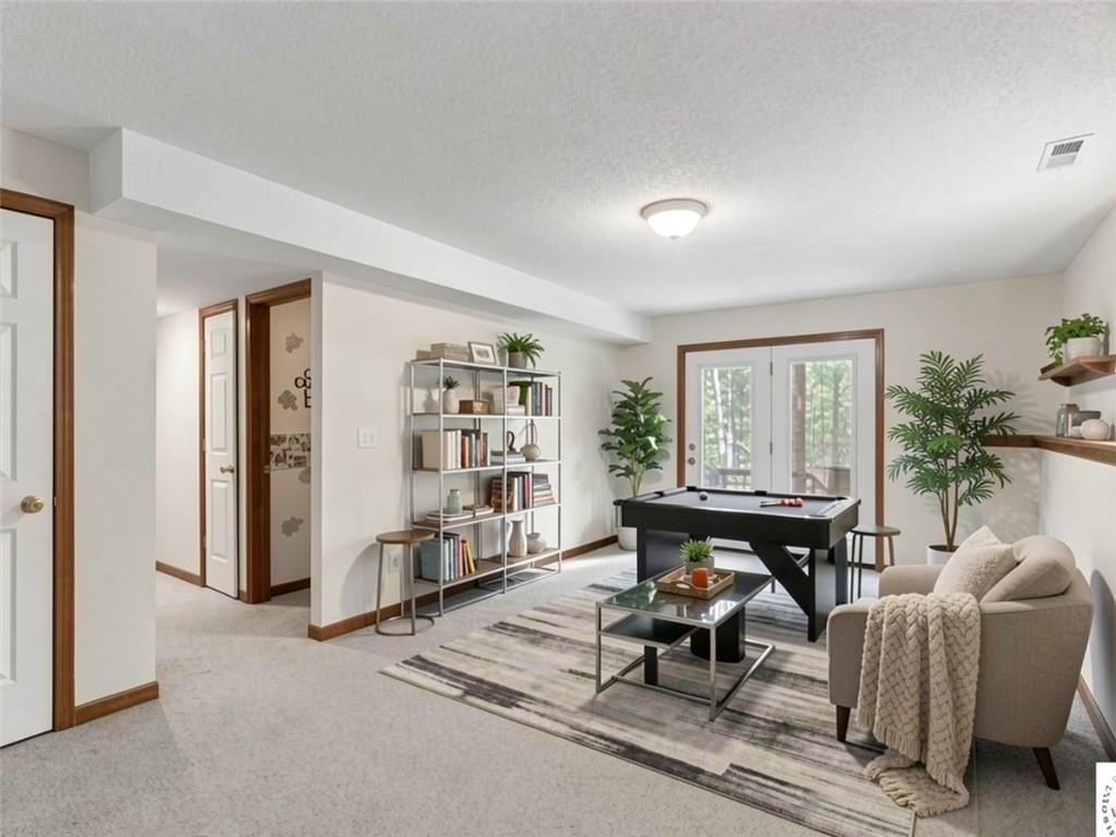 26690 Oakwood Lane — photo 32
