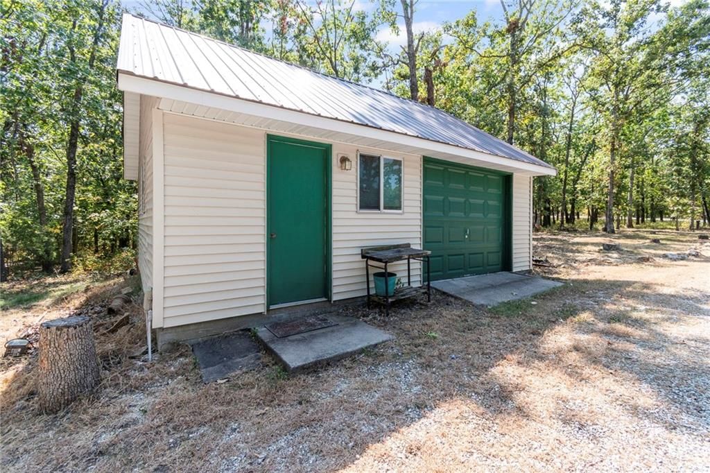 26690 Oakwood Lane — photo 49