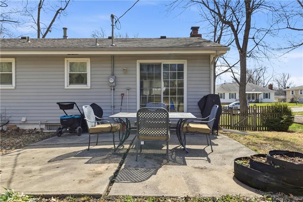 3204 NE 66th Street — photo 29