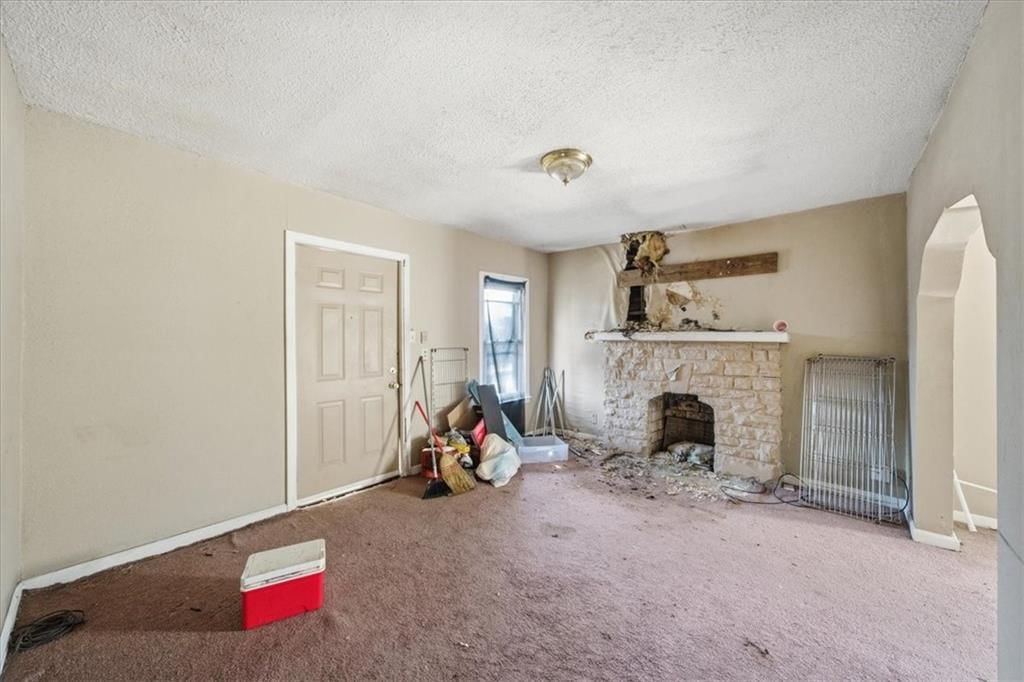 4418 Monroe Avenue — photo 4