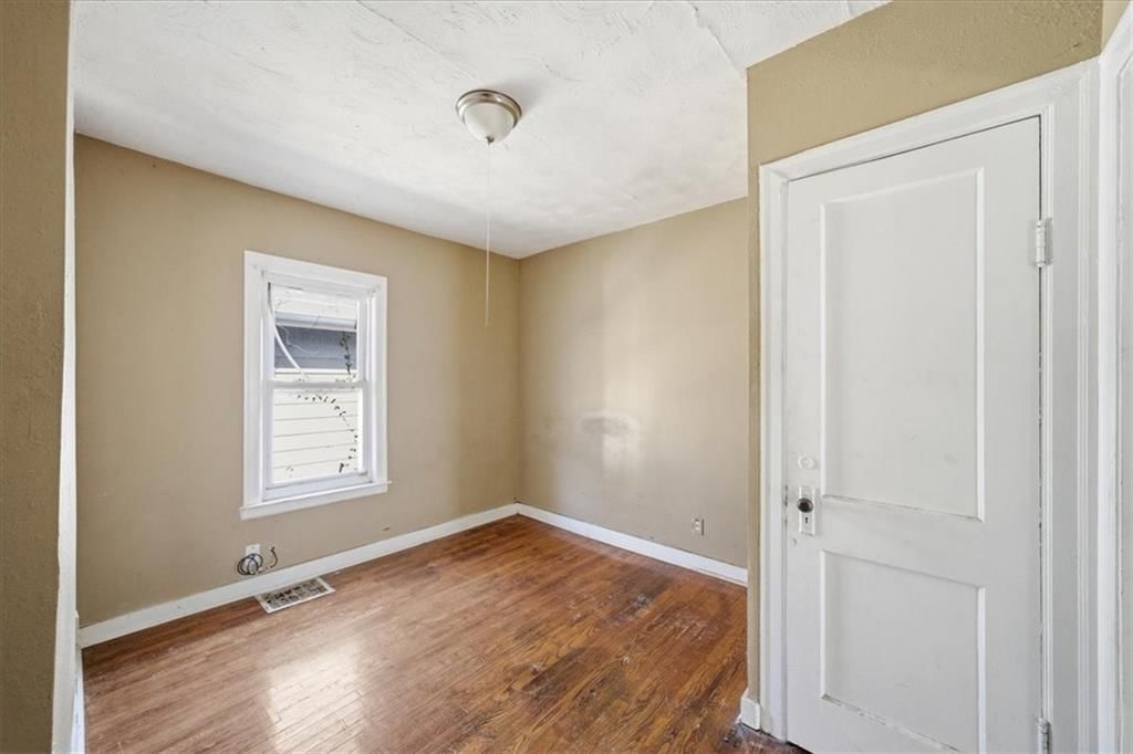 4418 Monroe Avenue — photo 12