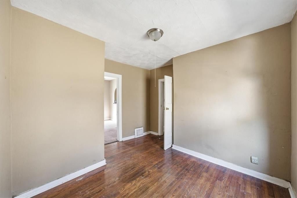 4418 Monroe Avenue — photo 13