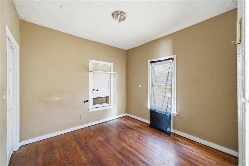 4418 Monroe Avenue — photo 14