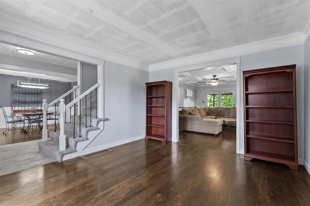 15320 W 92nd Place — photo 5
