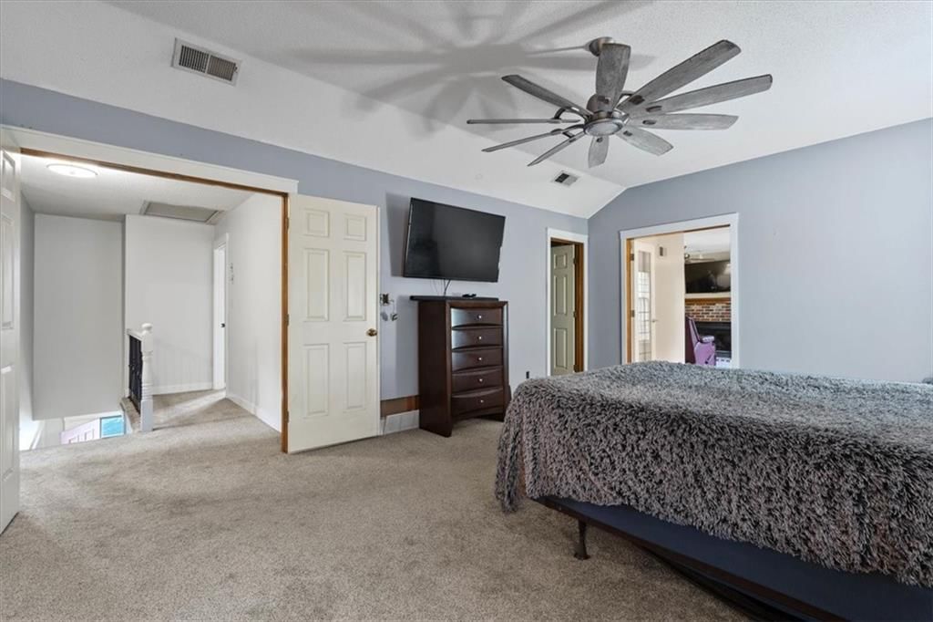 15320 W 92nd Place — photo 17