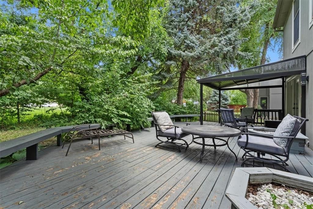 15320 W 92nd Place — photo 26