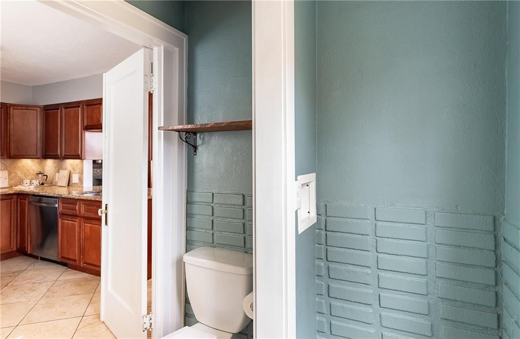 5827 Cherry Street — photo 16