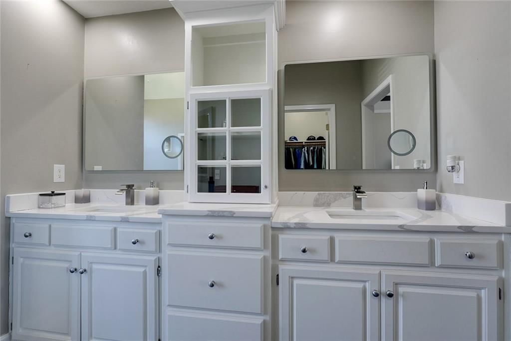 5900 NE Hidden Valley Drive — photo 22