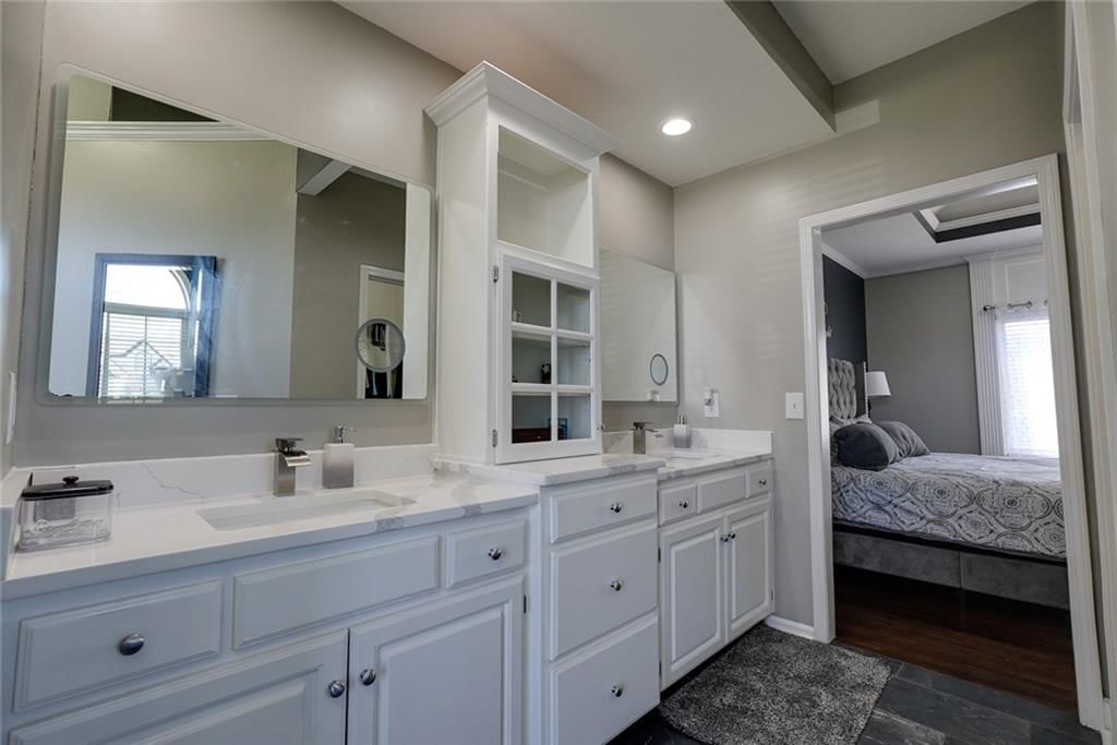 5900 NE Hidden Valley Drive — photo 179
