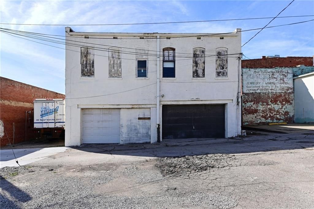213 S 5th Street — photo 10