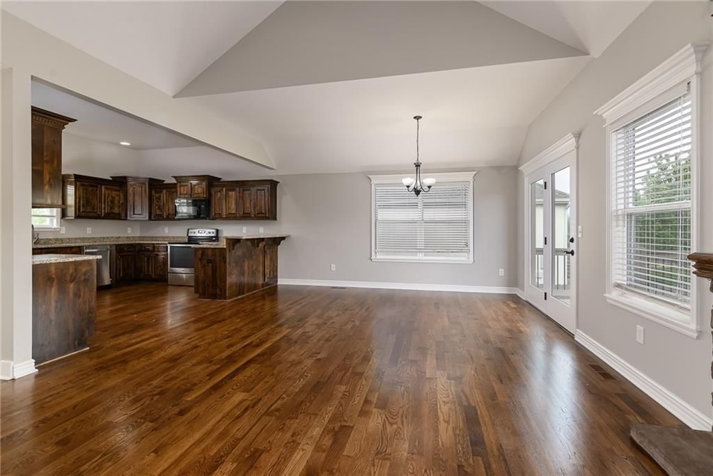 15418 Meyer Drive — photo 7