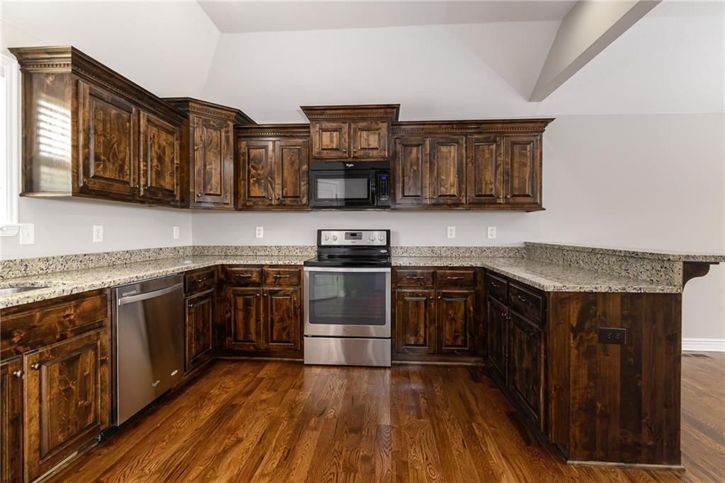 15418 Meyer Drive — photo 9
