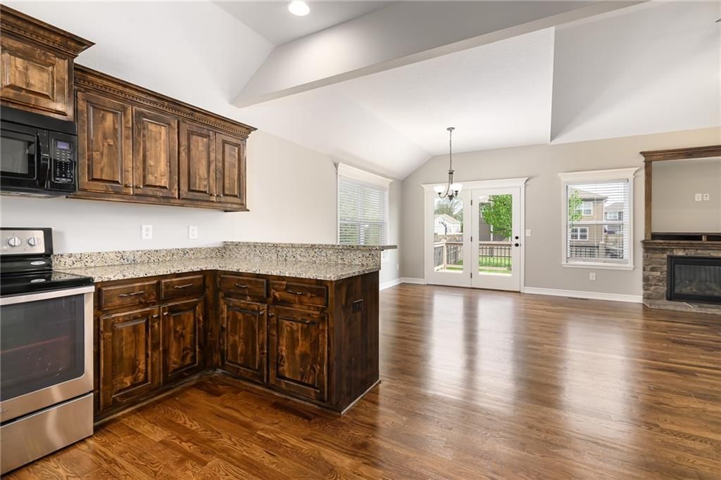 15418 Meyer Drive — photo 10