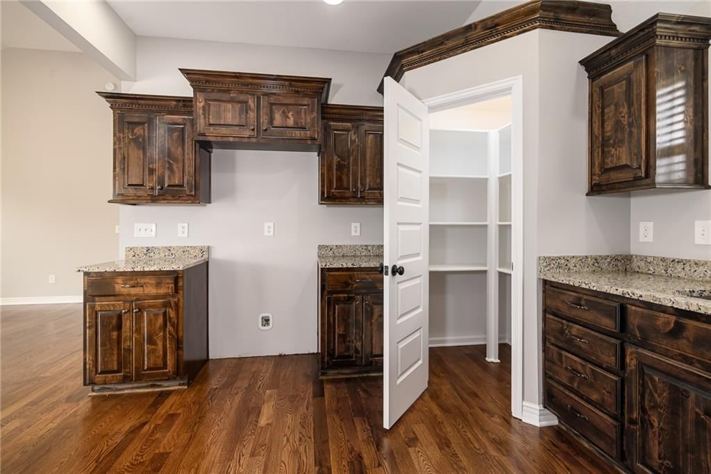15418 Meyer Drive — photo 11
