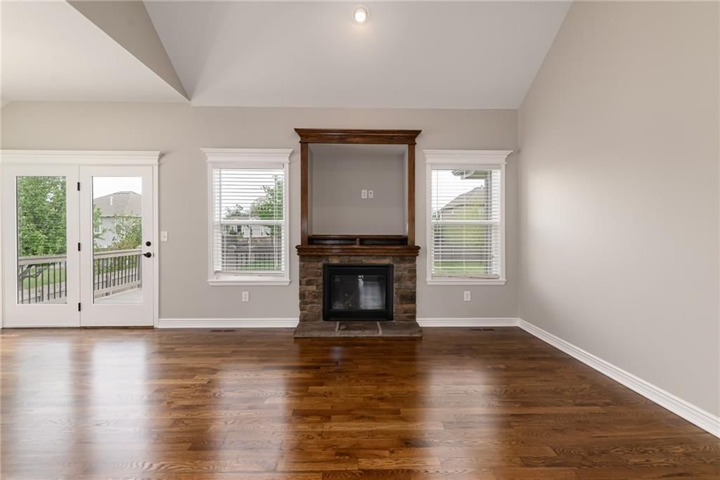 15418 Meyer Drive — photo 12