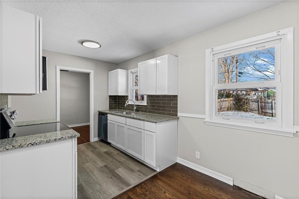 1508 NE Shady Lane Drive — photo 8