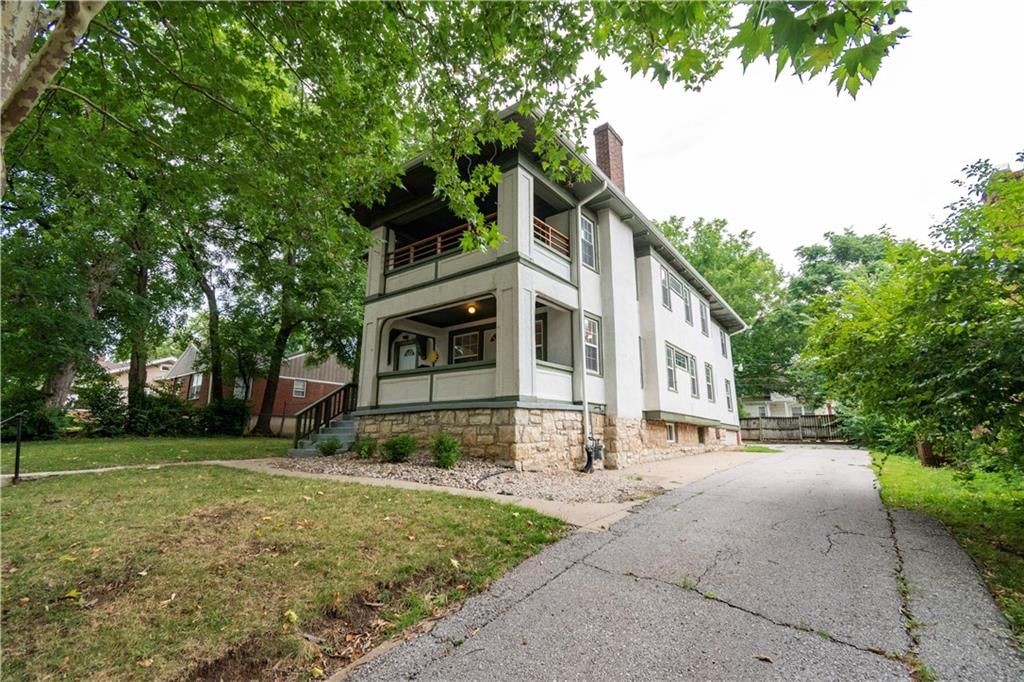 5331 Charlotte Street — photo 2