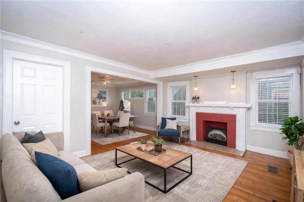 5331 Charlotte Street — photo 6