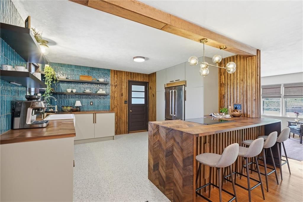 1104 W 93rd Street — photo 10