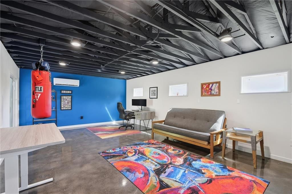 1104 W 93rd Street — photo 36