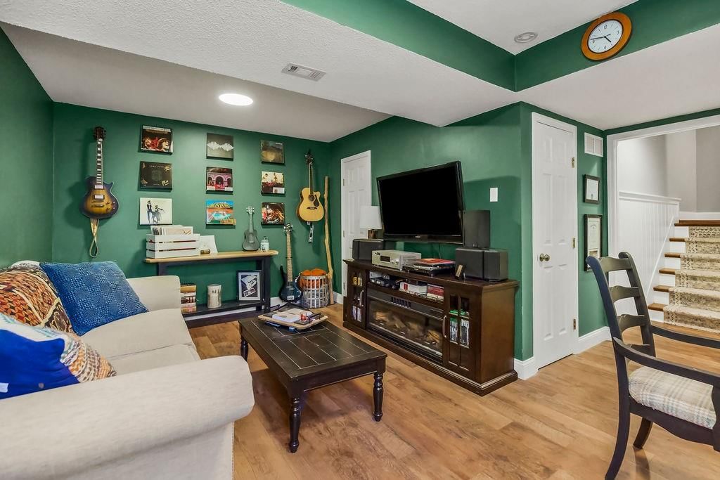 4906 NW Barry Road — photo 25