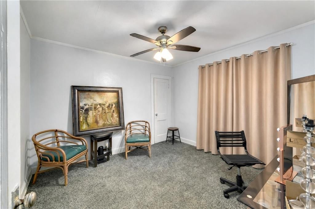 5643 Olive Street — photo 9