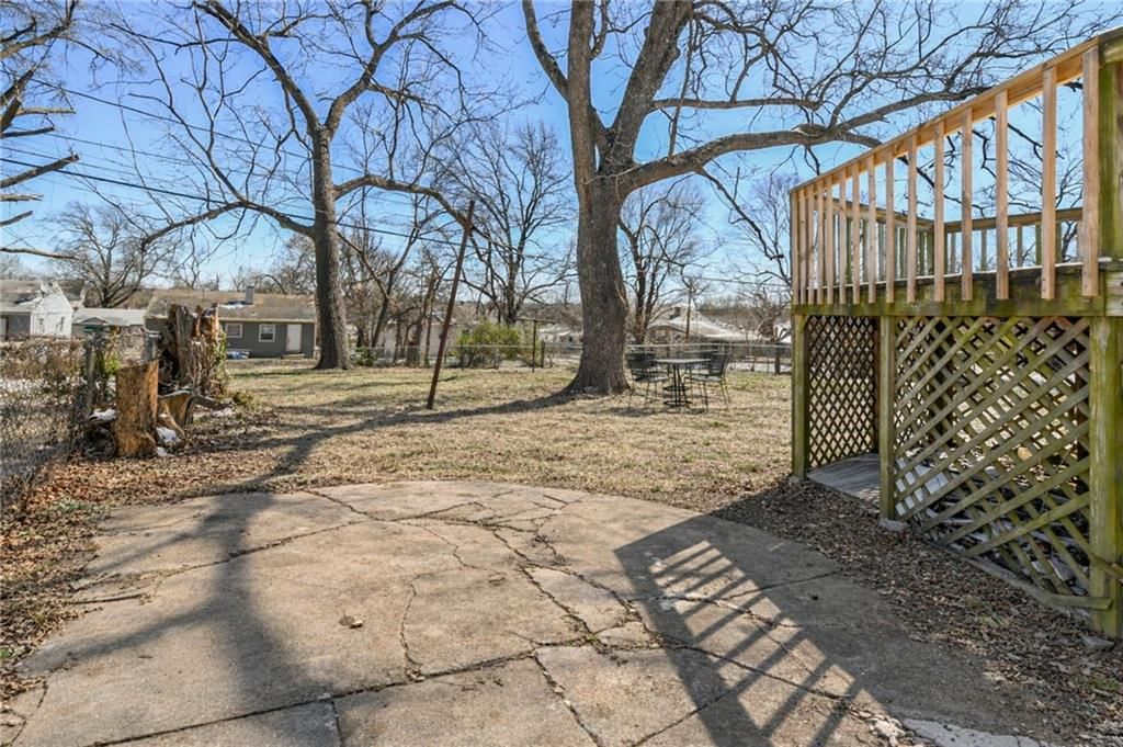 5643 Olive Street — photo 16