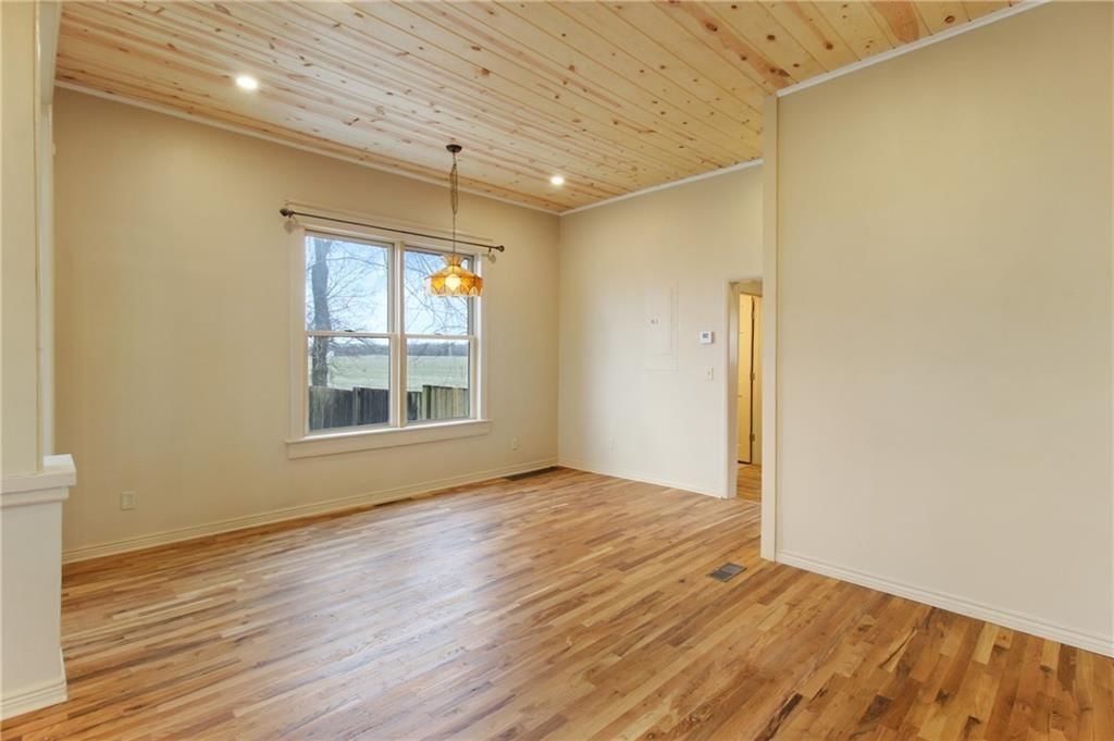 1000 Briggs Avenue — photo 5