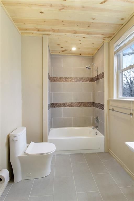 1000 Briggs Avenue — photo 12