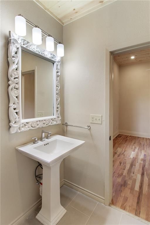 1000 Briggs Avenue — photo 13