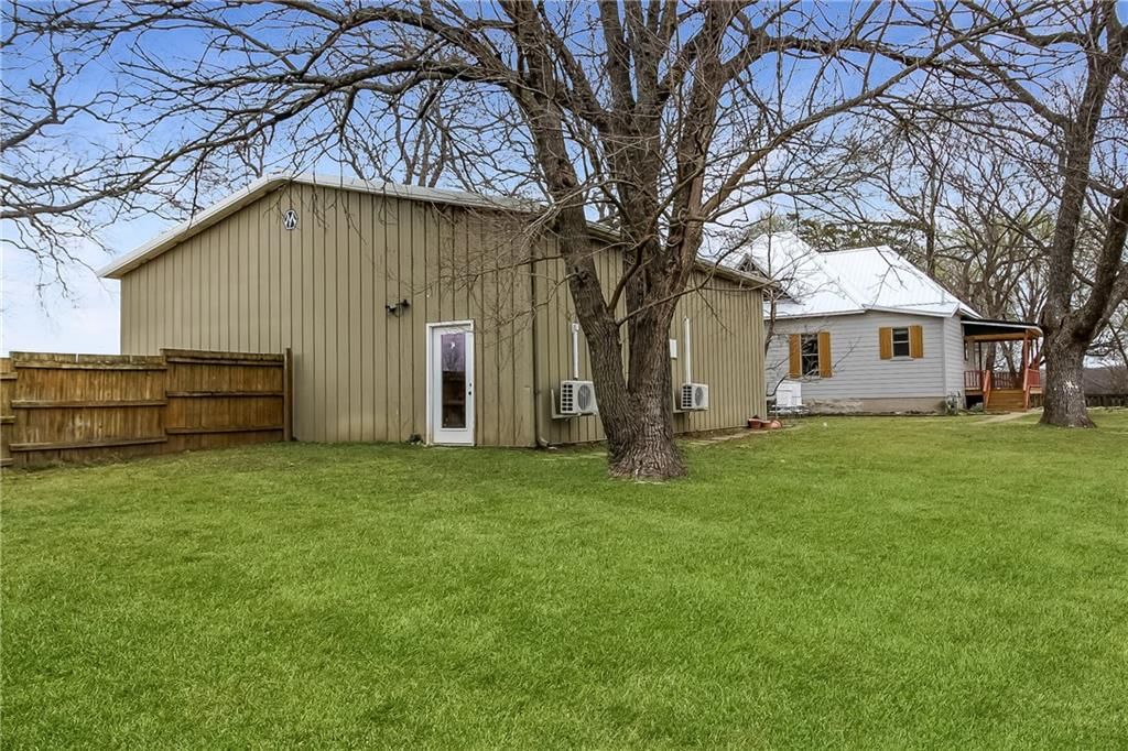 1000 Briggs Avenue — photo 32
