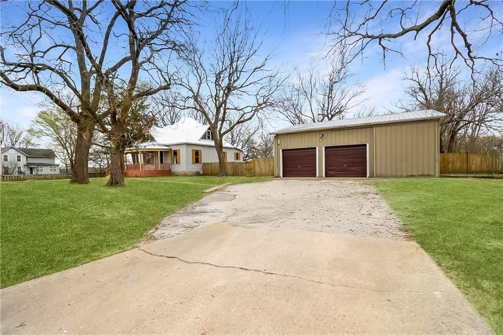 1000 Briggs Avenue — photo 41