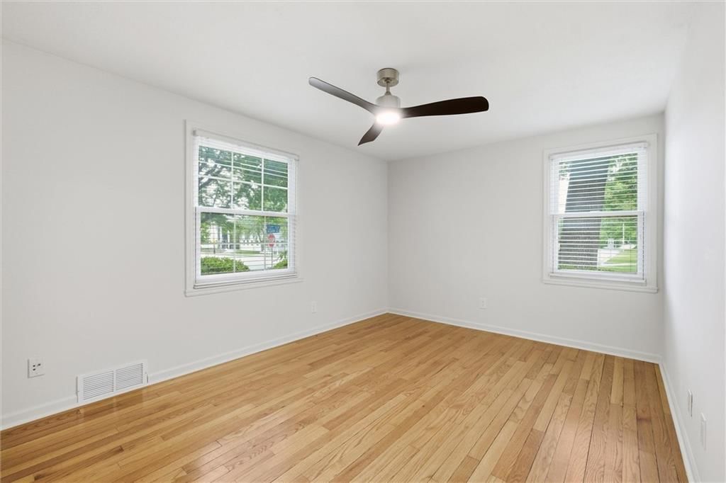3901 W 73rd Terrace — photo 23