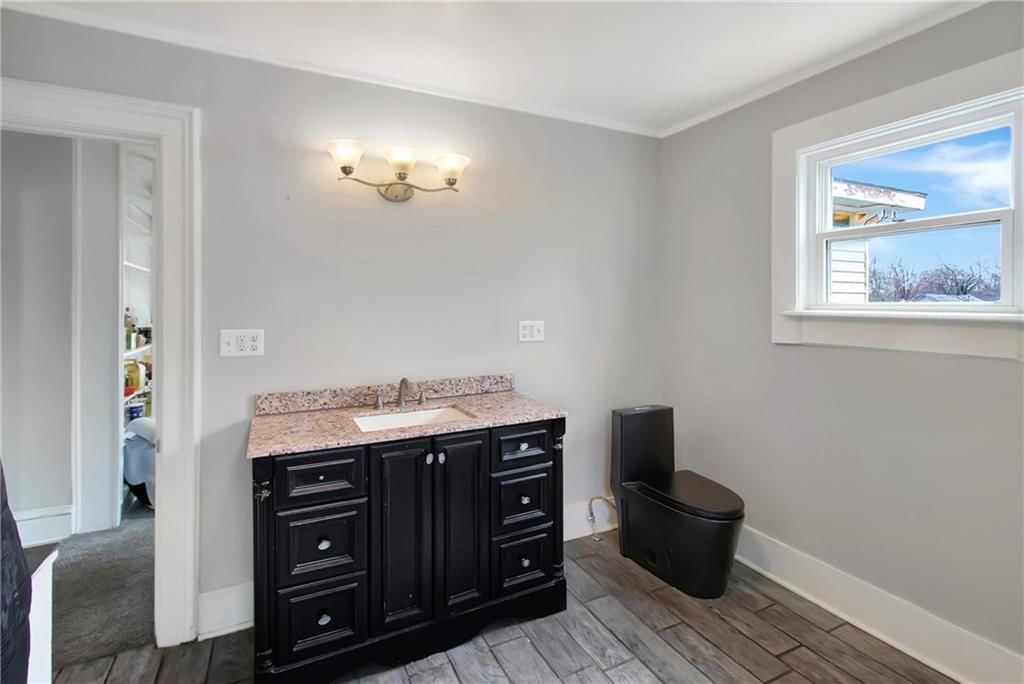 1710 Morgan Avenue — photo 22