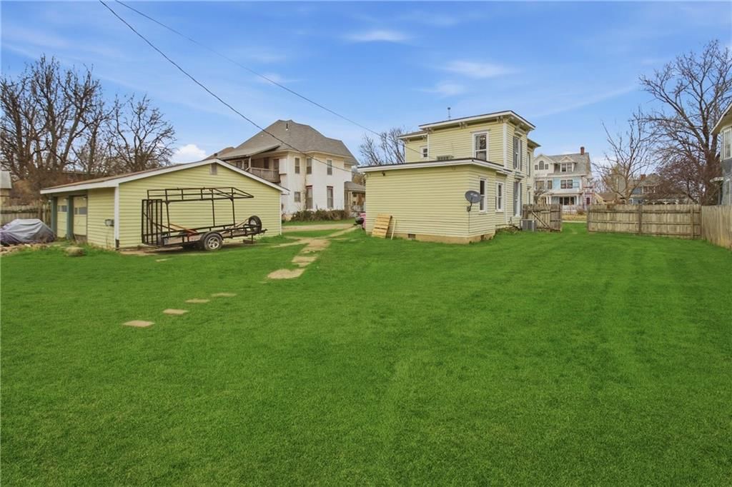 1710 Morgan Avenue — photo 37