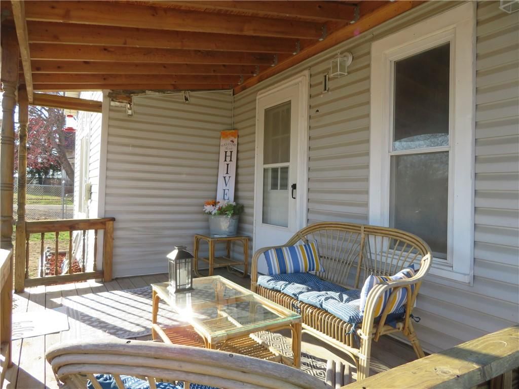 108 W Lake Street — photo 4