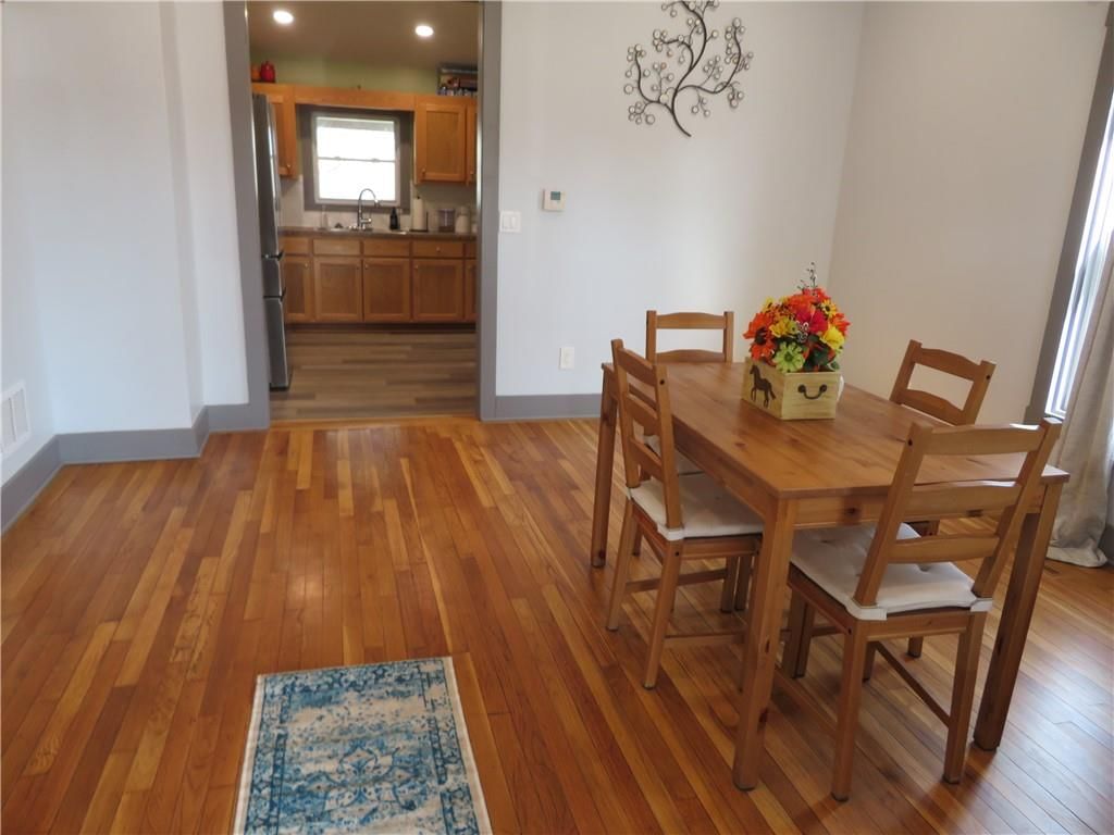 108 W Lake Street — photo 9
