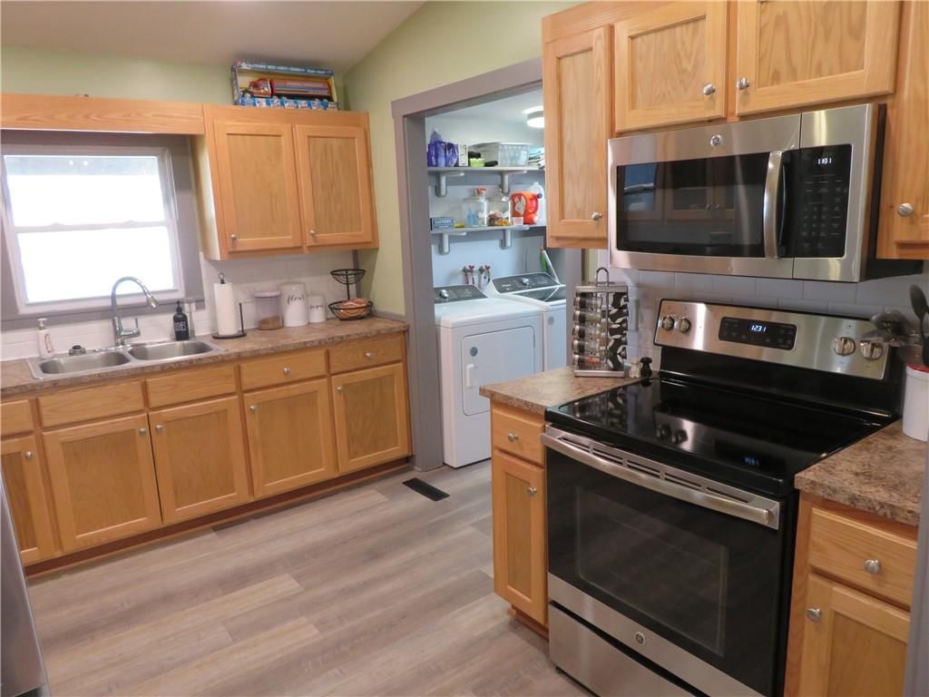 108 W Lake Street — photo 19